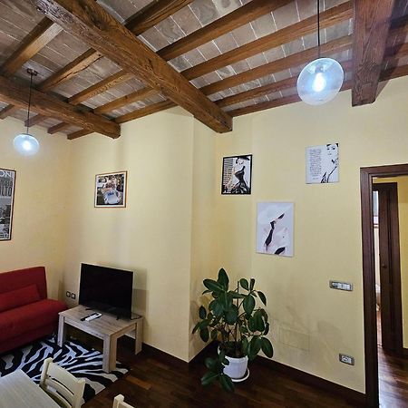 La Suite Del Suffragio Viterbo Exteriör bild