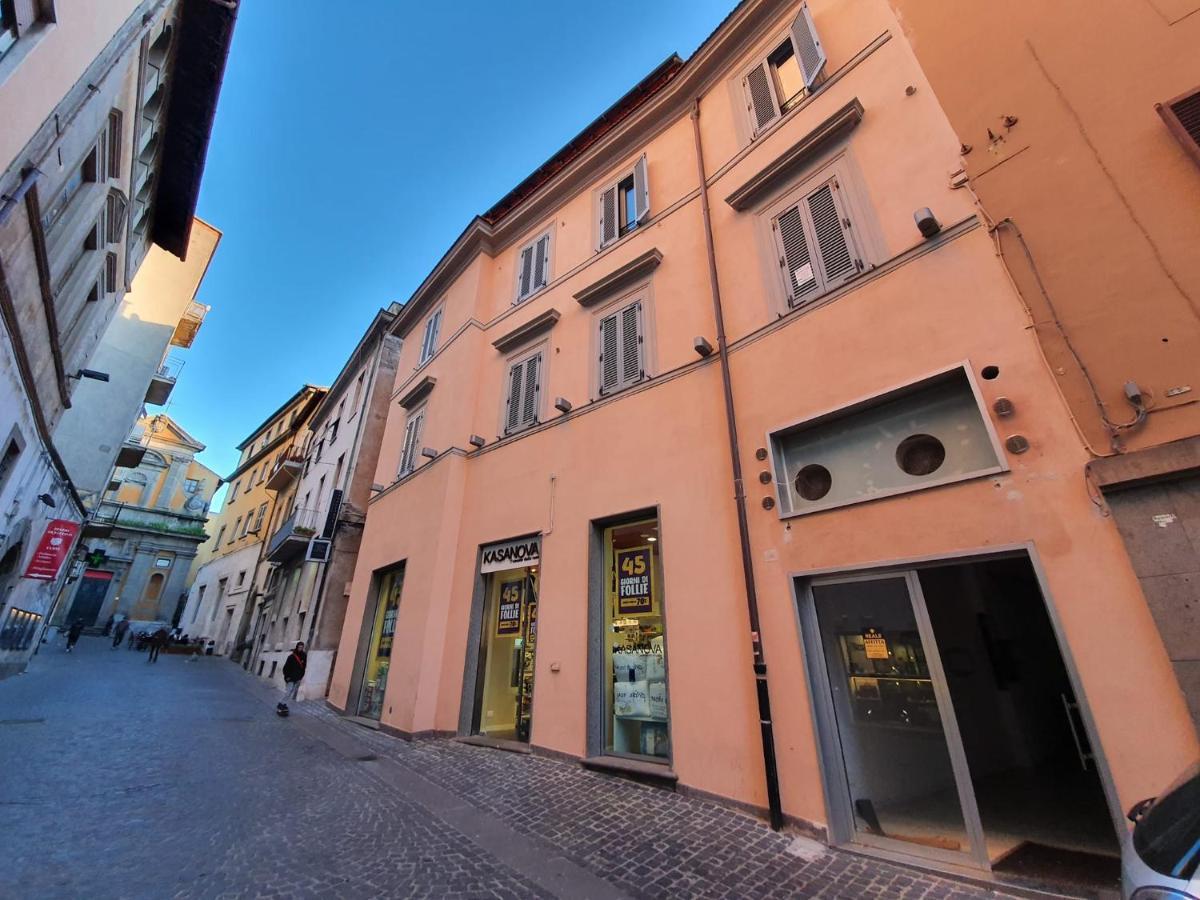 La Suite Del Suffragio Viterbo Exteriör bild