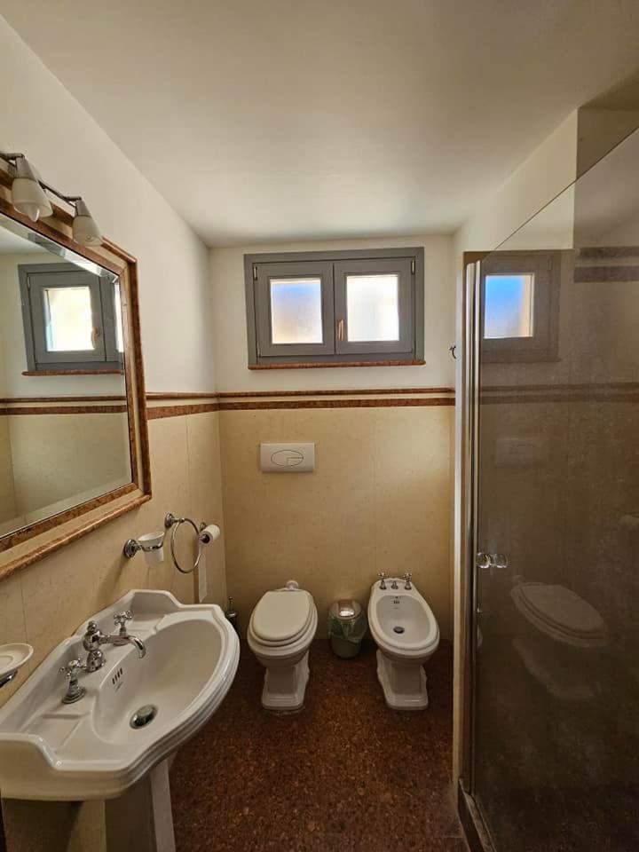 La Suite Del Suffragio Viterbo Exteriör bild
