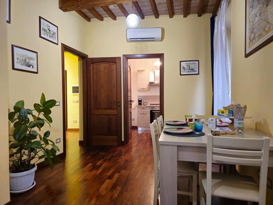 La Suite Del Suffragio Viterbo Exteriör bild